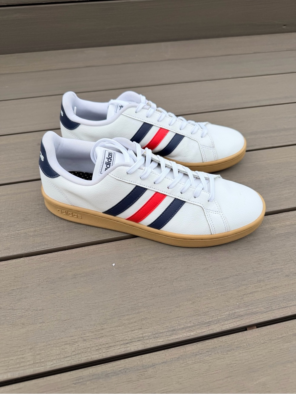 Adidas Grand Court Sneakers Active Red White Blue Men's Size 11.5 Shoes gum sole